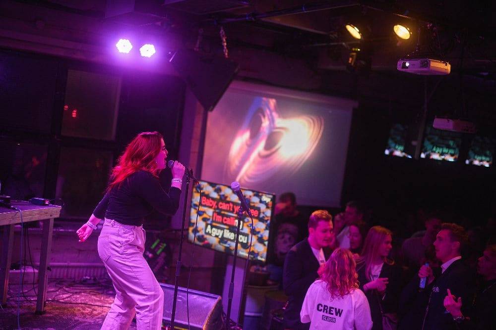 karaoke-escenario
