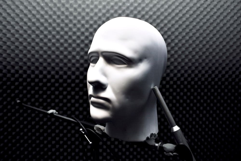 microfono-Binaural con cabeza de maniqui
